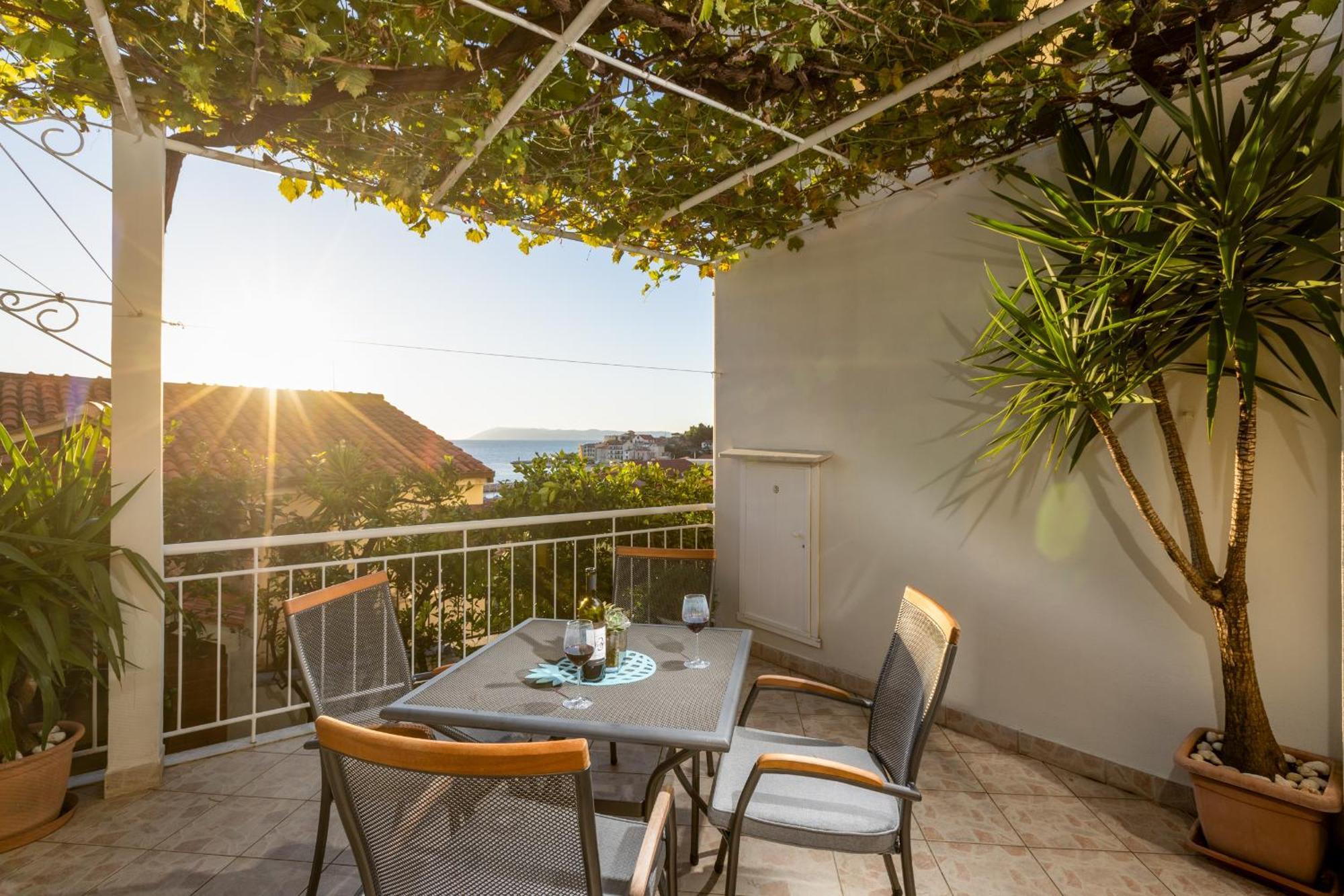 Apartments Sisaric Podgora Exterior photo